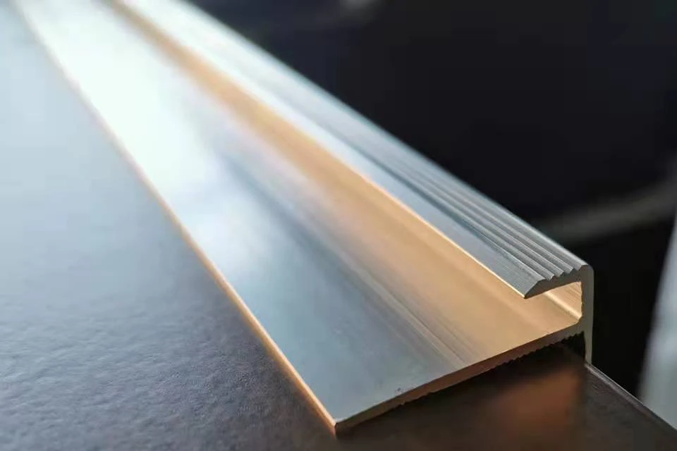 Aluminium Stair Nosing 15mm By 29mm By 1200mm 2 Aluminium Stair Nosing 15mm By 29mm By 1200mm - Image 2