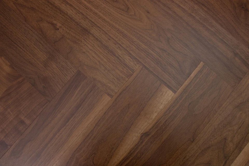 Prime Engineered Flooring American Walnut Herringbone UV Lacquered 14/3mm By 97mm By 582mm 1 Prime Engineered Flooring American Walnut Herringbone UV Lacquered 14/3mm By 97mm By 582mm