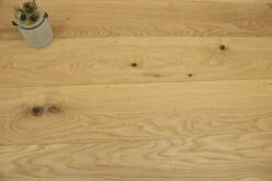Select Engineered Flooring Oak Brushed Uv Matt Lacquered 14/3mm By 150mm By 1855mm
