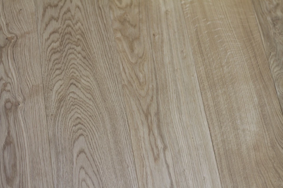 Natural Engineered Flooring Oak Paris Brown Brushed Uv Oiled 14/3mm By 150mm By 1855mm 2 Natural Engineered Flooring Oak Paris Brown Brushed Uv Oiled 14/3mm By 150mm By 1855mm - Image 2