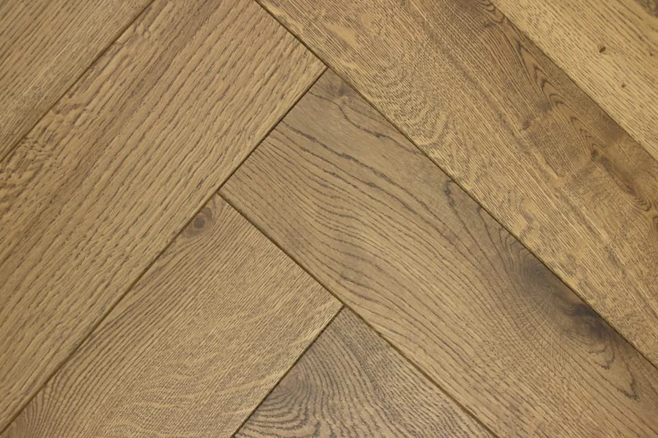 Natural Engineered Flooring Oak Herringbone Cognac Uv Oiled 13/4mm By 140mm By 700mm 3 Natural Engineered Flooring Oak Herringbone Cognac Uv Oiled 13/4mm By 140mm By 700mm - Image 3