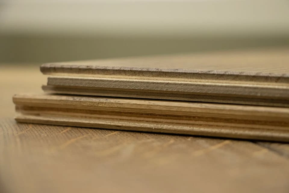 Natural Engineered Flooring Oak Herringbone Cognac Uv Oiled 13/4mm By 140mm By 700mm 5 Natural Engineered Flooring Oak Herringbone Cognac Uv Oiled 13/4mm By 140mm By 700mm - Image 5