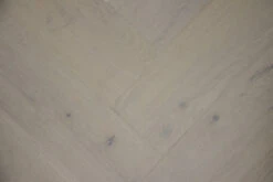 Natural Engineered Flooring Oak Bespoke Herringbone Bianco Hardwax Oiled 16/4mm By 120mm By 580mm 8 Natural Engineered Flooring Oak Bespoke Herringbone Bianco Hardwax Oiled 16/4mm By 120mm By 580mm -Best Flooring Store hb041 3 2