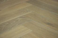 Natural Engineered Flooring Oak Bespoke Herringbone Silver Tiger Hardwax Oiled 16/4mm By 120mm By 580mm -Best Flooring Store img 4923 1
