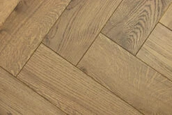 Natural Engineered Flooring Oak Herringbone Cognac Uv Lacquered 16/4mm By 100mm By 500mm 7 Natural Engineered Flooring Oak Herringbone Cognac Uv Lacquered 16/4mm By 100mm By 500mm -Best Flooring Store img 7155 1