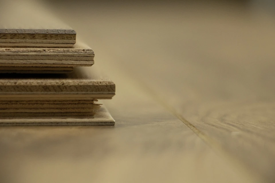 Natural Engineered Flooring Oak Bespoke Reef UV Oiled 16/4mm By 220mm By 1500-2400mm 5 Natural Engineered Flooring Oak Bespoke Reef UV Oiled 16/4mm By 220mm By 1500-2400mm - Image 5