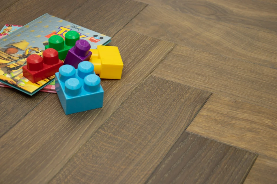 Natural Engineered Flooring Oak Herringbone Cemento Hardwax Oiled 16/4mm By 120mm By 580mm 2 Natural Engineered Flooring Oak Herringbone Cemento Hardwax Oiled 16/4mm By 120mm By 580mm - Image 2