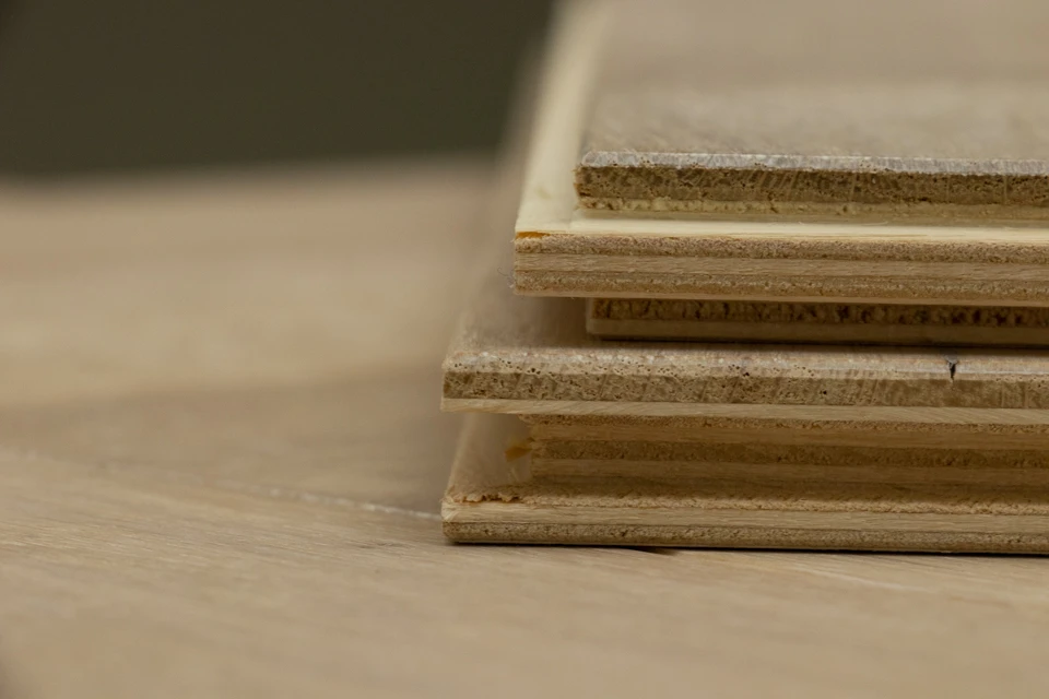 Natural Engineered Flooring Oak Herringbone White UV Oiled 14/3mm By 90mm By 450mm 6 Natural Engineered Flooring Oak Herringbone White UV Oiled 14/3mm By 90mm By 450mm - Image 6