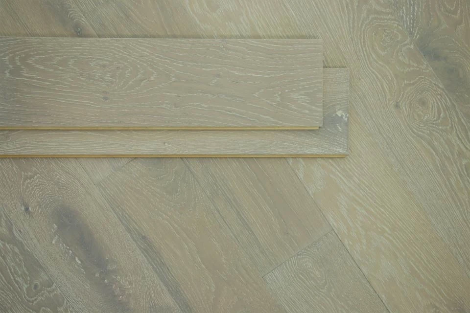 Natural Engineered Flooring Oak Sunny White Brushed UV Oiled 14/3mm By 190mm By 1900mm 6 Natural Engineered Flooring Oak Sunny White Brushed UV Oiled 14/3mm By 190mm By 1900mm - Image 6