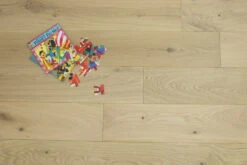 Natural Engineered Flooring Oak Non Visible Brushed UV Lacquered 15/4mm By 220mm By 2200mm