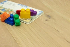 Natural Engineered Flooring Oak Non Visible Brushed UV Lacquered 14/3mm By 190mm By 1900mm -Best Flooring Store natural engineered oak uv oiled 6