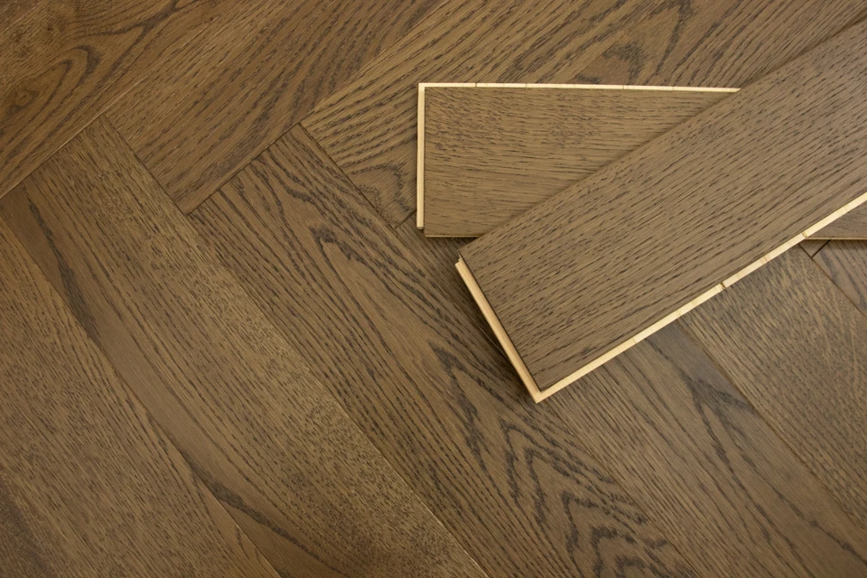 Prime Engineered Flooring Oak Herringbone Coffee Brushed UV Oiled 14/3mm By 98mm By 590mm 5 Prime Engineered Flooring Oak Herringbone Coffee Brushed UV Oiled 14/3mm By 98mm By 590mm - Image 5