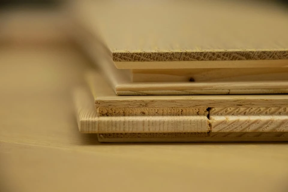 Prime Engineered Flooring Oak Herringbone Non Visible Brushed UV Matt Lacquered 14/3mm By 128mm By 600mm 7 Prime Engineered Flooring Oak Herringbone Non Visible Brushed UV Matt Lacquered 14/3mm By 128mm By 600mm - Image 7