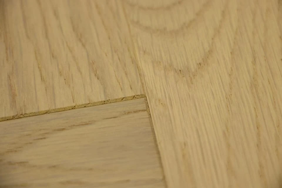 Prime Engineered Flooring Oak Herringbone Non Visible Brushed UV Matt Lacquered 14/3mm By 128mm By 600mm 6 Prime Engineered Flooring Oak Herringbone Non Visible Brushed UV Matt Lacquered 14/3mm By 128mm By 600mm - Image 6