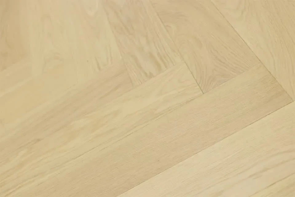 Prime Engineered Flooring Oak Herringbone Non Visible Brushed Matt Lacquered 14/3mm By 126mm By 505mm 3 Prime Engineered Flooring Oak Herringbone Non Visible Brushed Matt Lacquered 14/3mm By 126mm By 505mm - Image 3
