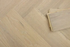 Prime Engineered Flooring Oak Herringbone Sunny White Brushed UV Oiled 14/3mm By 98mm By 490mm -Best Flooring Store prime engineered flooring oak herringbone sunny white brushed uv oiled 12 2