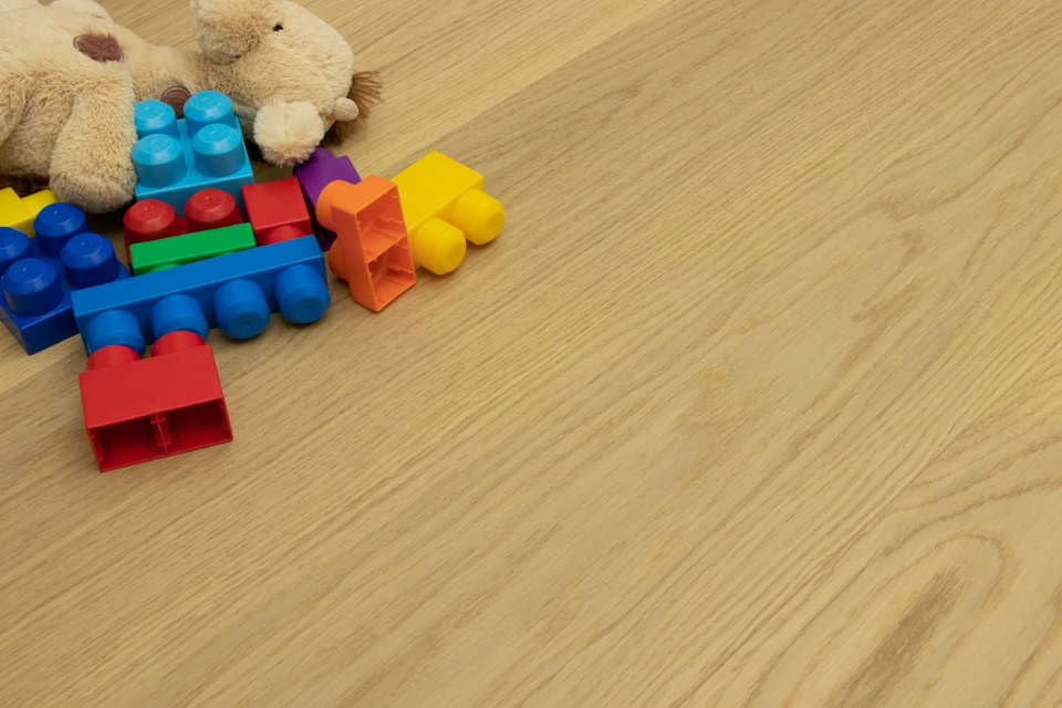 Prime Engineered Flooring Oak Non Visible Brushed UV Matt Lacquered 14/3mm By 178mm By 1000-2400mm 2 Prime Engineered Flooring Oak Non Visible Brushed UV Matt Lacquered 14/3mm By 178mm By 1000-2400mm - Image 2