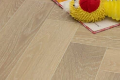 Select Engineered Flooring Oak Herringbone Sunny White Brushed UV Oiled 14/3mm By 128mm By 500mm -Best Flooring Store prime engineered oak herringbone sunny white brushed uv oiled 006 2