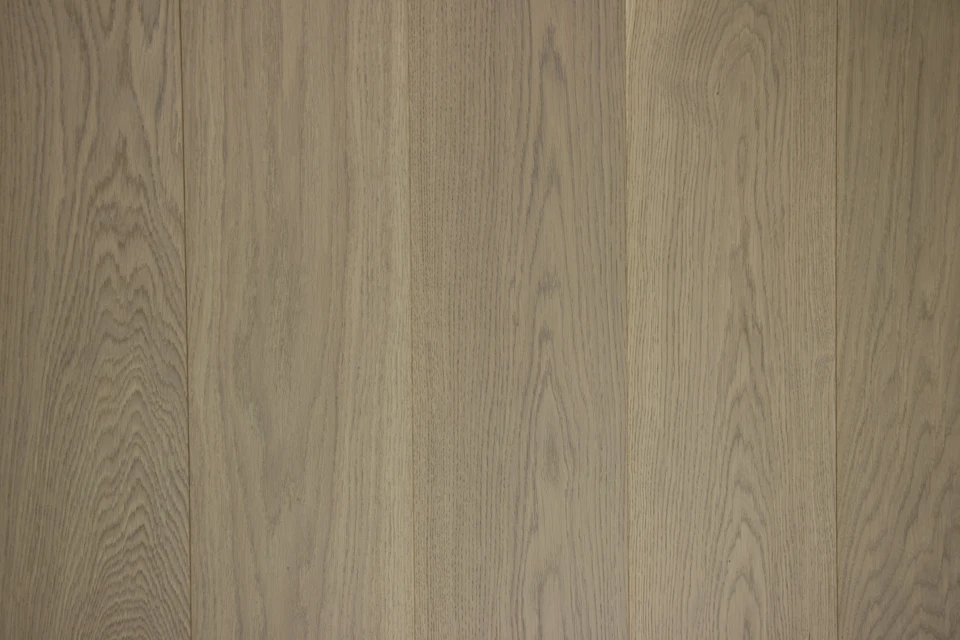 Natural Engineered Flooring Oak Silver Stone Brushed Uv Matt Lacquered 14/3mm By 190mm By 1900mm 3 Natural Engineered Flooring Oak Silver Stone Brushed Uv Matt Lacquered 14/3mm By 190mm By 1900mm - Image 3