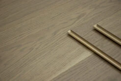 Natural Engineered Flooring Oak Silver Stone Brushed Uv Matt Lacquered 14/3mm By 190mm By 1900mm 8 Natural Engineered Flooring Oak Silver Stone Brushed Uv Matt Lacquered 14/3mm By 190mm By 1900mm -Best Flooring Store silverstone3 1