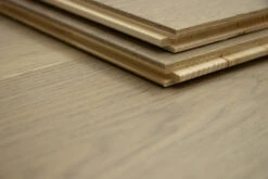 Natural Engineered Flooring Oak Silver Stone Brushed Uv Matt Lacquered 14/3mm By 190mm By 1900mm 9 Natural Engineered Flooring Oak Silver Stone Brushed Uv Matt Lacquered 14/3mm By 190mm By 1900mm -Best Flooring Store silverstone4 1