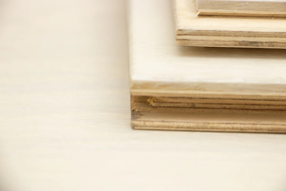 Prime Engineered Flooring Oak Snow White Brushed Wax Oiled 14/3mm By 190mm By 1900mm 5 Prime Engineered Flooring Oak Snow White Brushed Wax Oiled 14/3mm By 190mm By 1900mm - Image 5