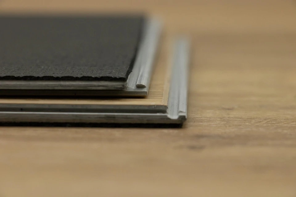 Supremo Royal Luxury Click Vinyl Rigid Core Flooring Nature With Built In Underlay 6mm By 228mm By 1520mm 7 Supremo Royal Luxury Click Vinyl Rigid Core Flooring Nature With Built In Underlay 6mm By 228mm By 1520mm - Image 7